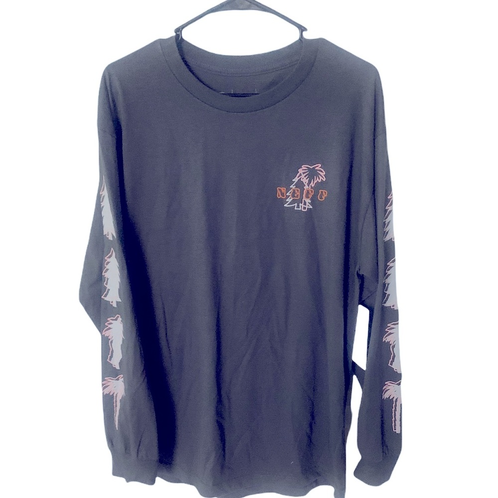 Neff Long sleeved t-shirt